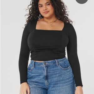 Hollister size large sherred square neck top cinched sides-black